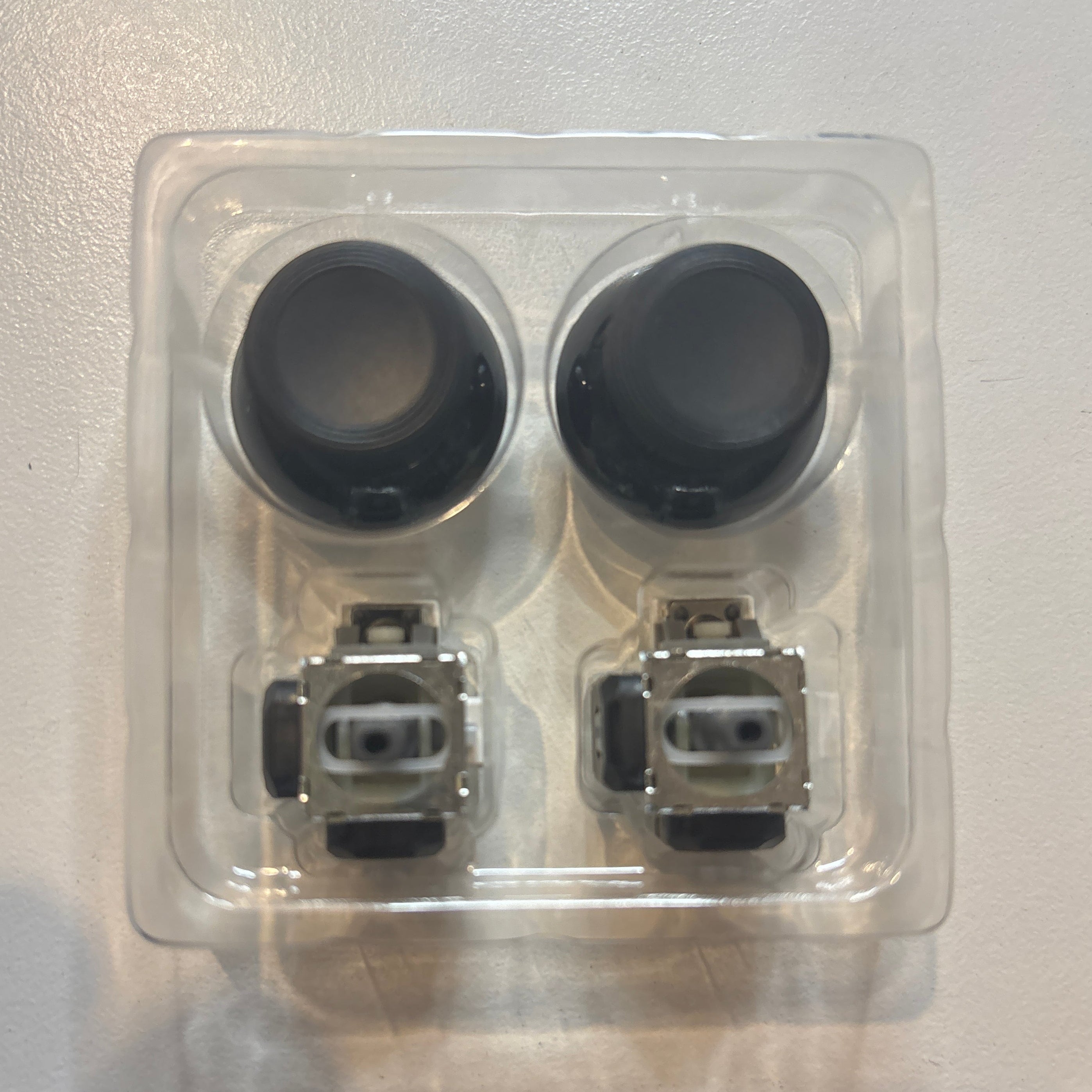Joystick électromagnétique TMR pour manette de PlayStation 5 DualSense (Paquet de 2)